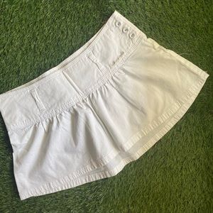 White Abercrombie & Fitch skirt